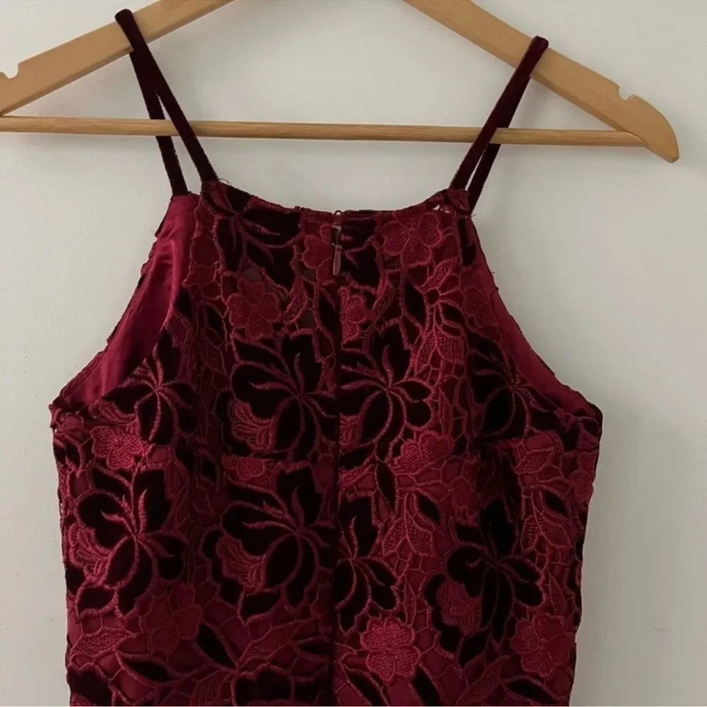 Chi Chi London Red Lace Formal
Cocktail Dress Velvet - Picture 7 of 8